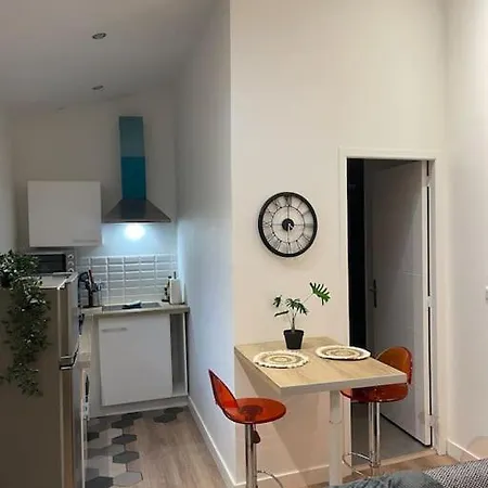 Apartment Joli Maisonnette Avec Cachet