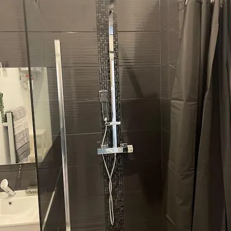 Joli Maisonnette Avec Cachet Apartment